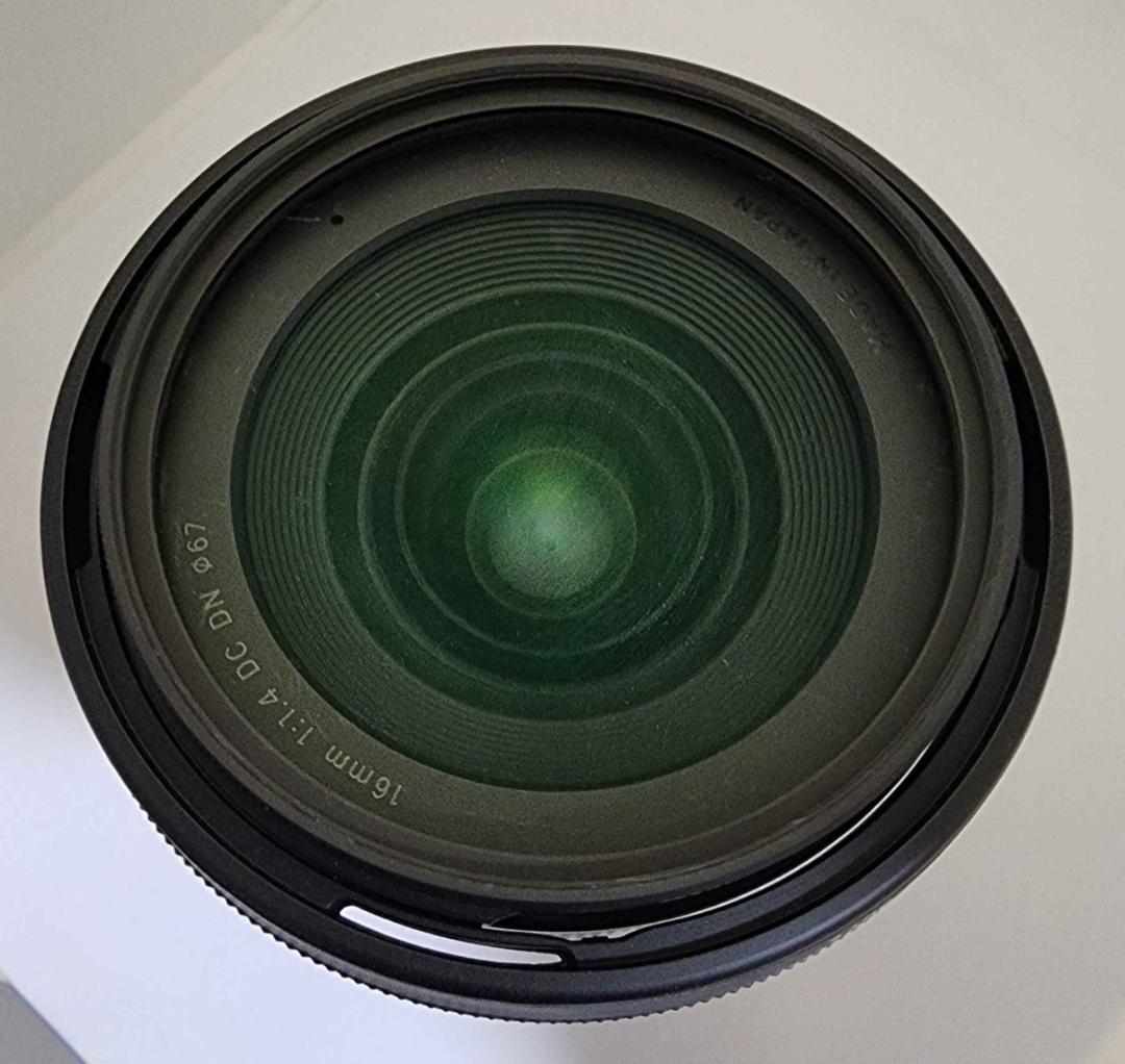 SIGMA 16mm F1.4 DC DN レンズ