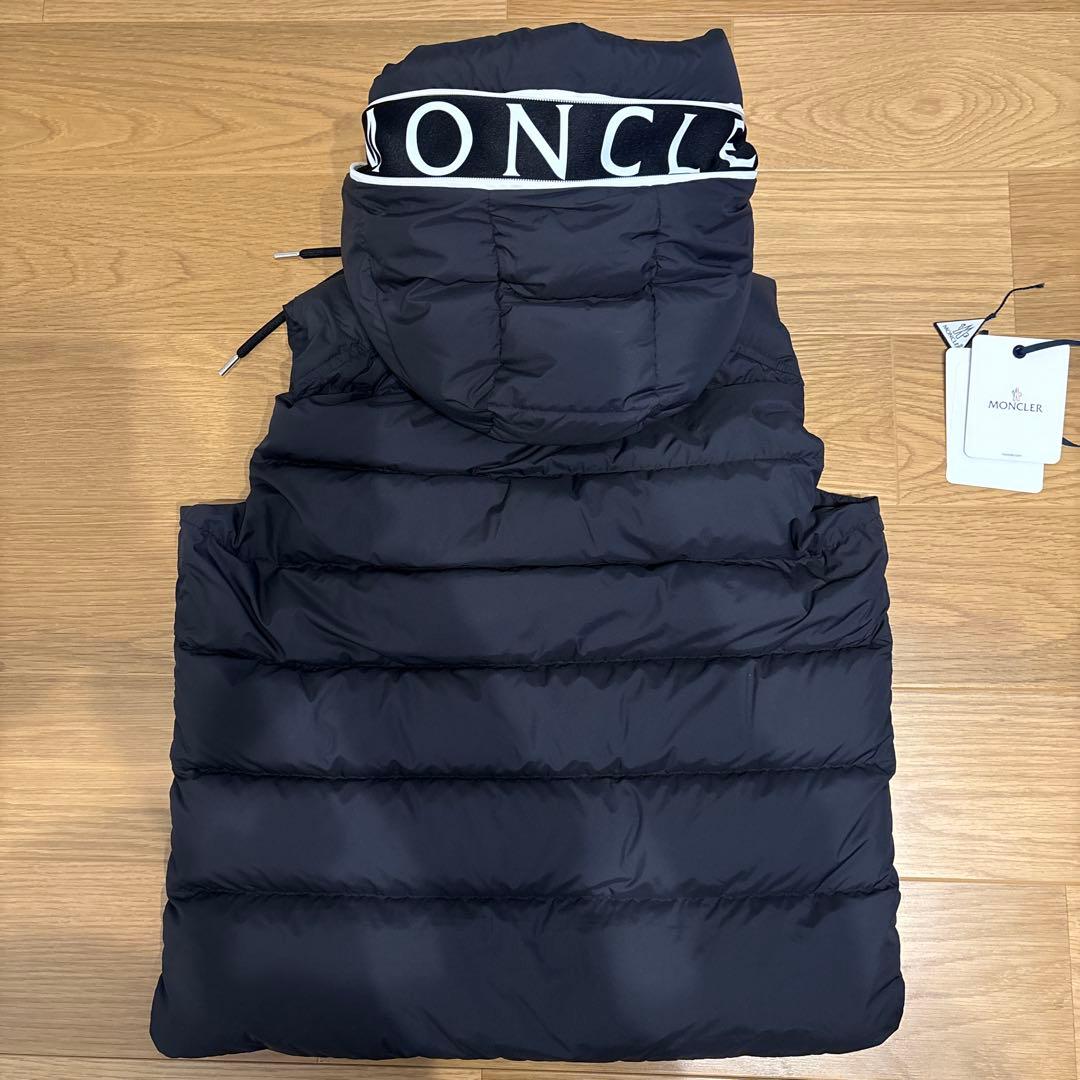 【超美品】2023年製　cardamine サイズ4 ブラック