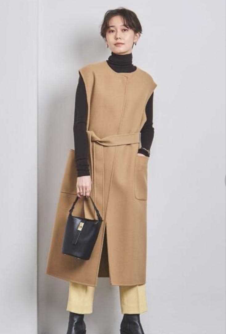 【再値下げ】完売商品！UNITED ARROWS リバーノーカラーベスト