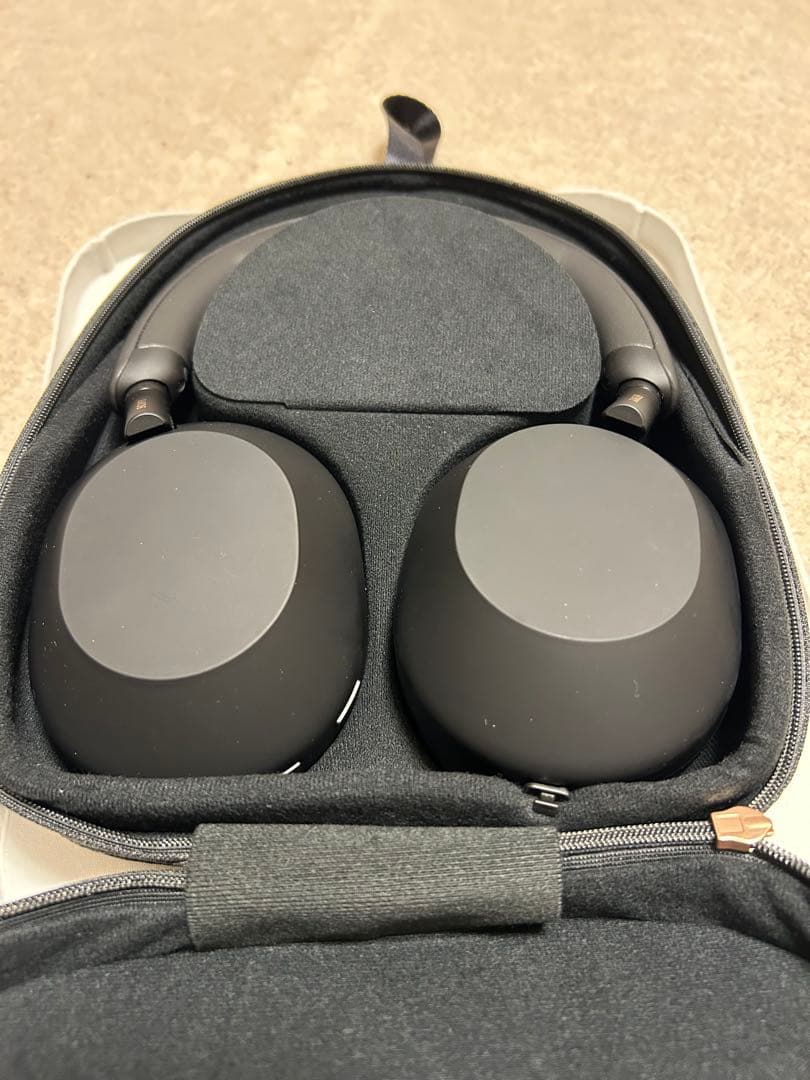 ヘッドホン wh-1000m5