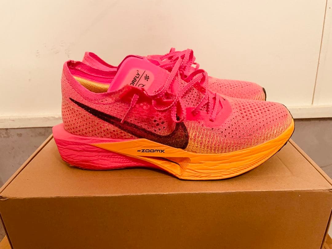 Nike ZoomX vaporfly next %3ピンクシューズ　27cm