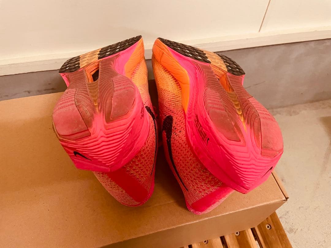 Nike ZoomX vaporfly next %3ピンクシューズ　27cm