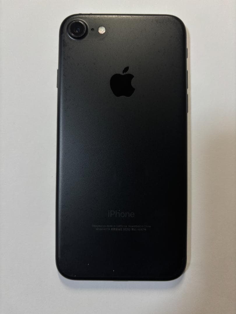 iPhone 7 128GB ブラック SIMフリー 電池交換済み