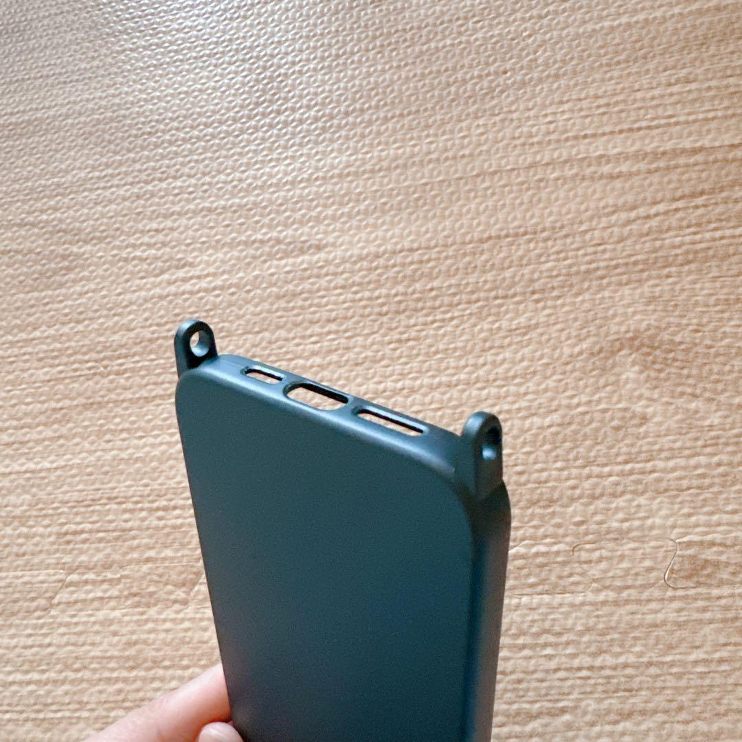 iPhone14 Pro Maxケース ショルダーストラップ付き シリコン