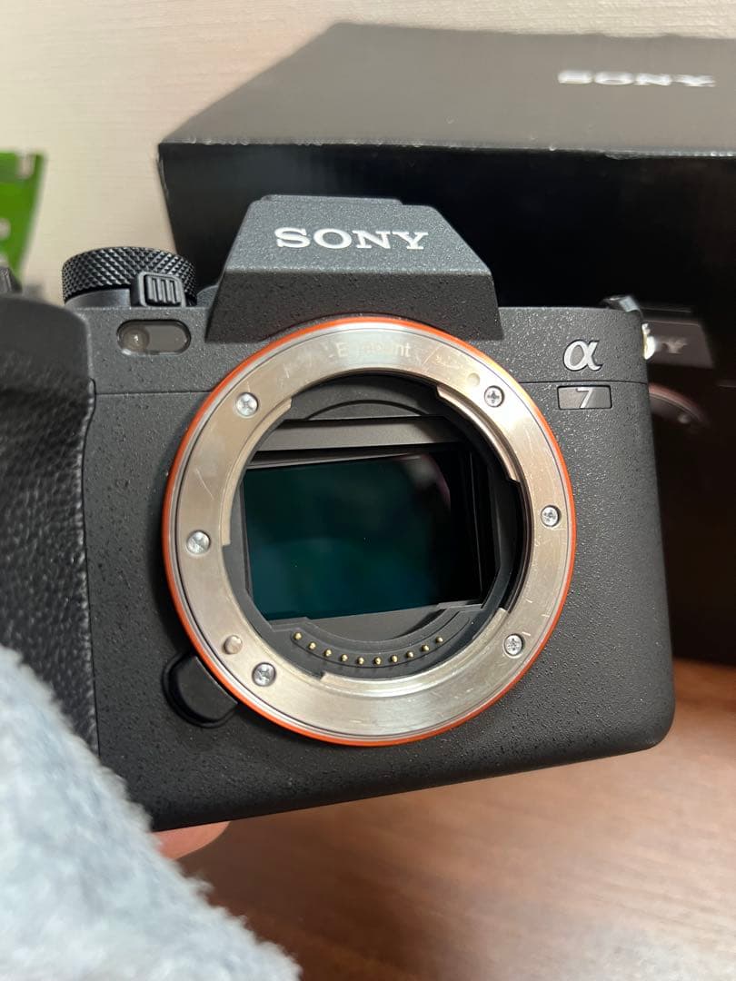 SONY α7 IV ミラーレス一眼カメラ バッテリー２つ