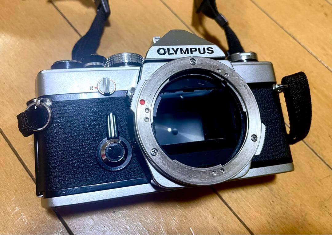 OLYMPUS OM-1 フィルムカメラ 35mm レンズ2本付き
