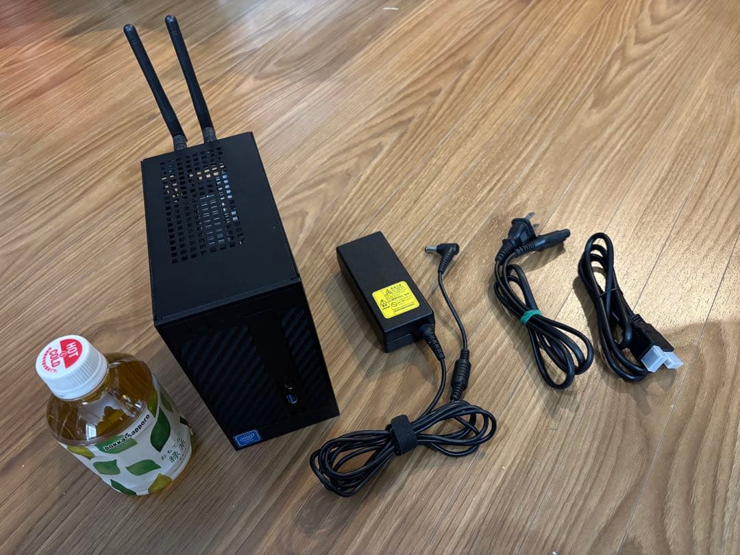 高速起動SSD搭載 DeskMini110 / 8GB / 500GB 小型PC