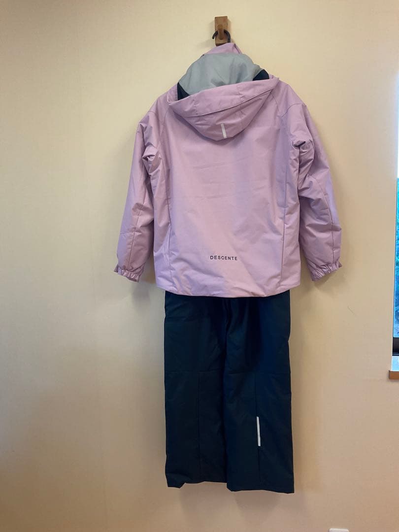 子ども用スキーウェア ピンク/ネイビー　デサント