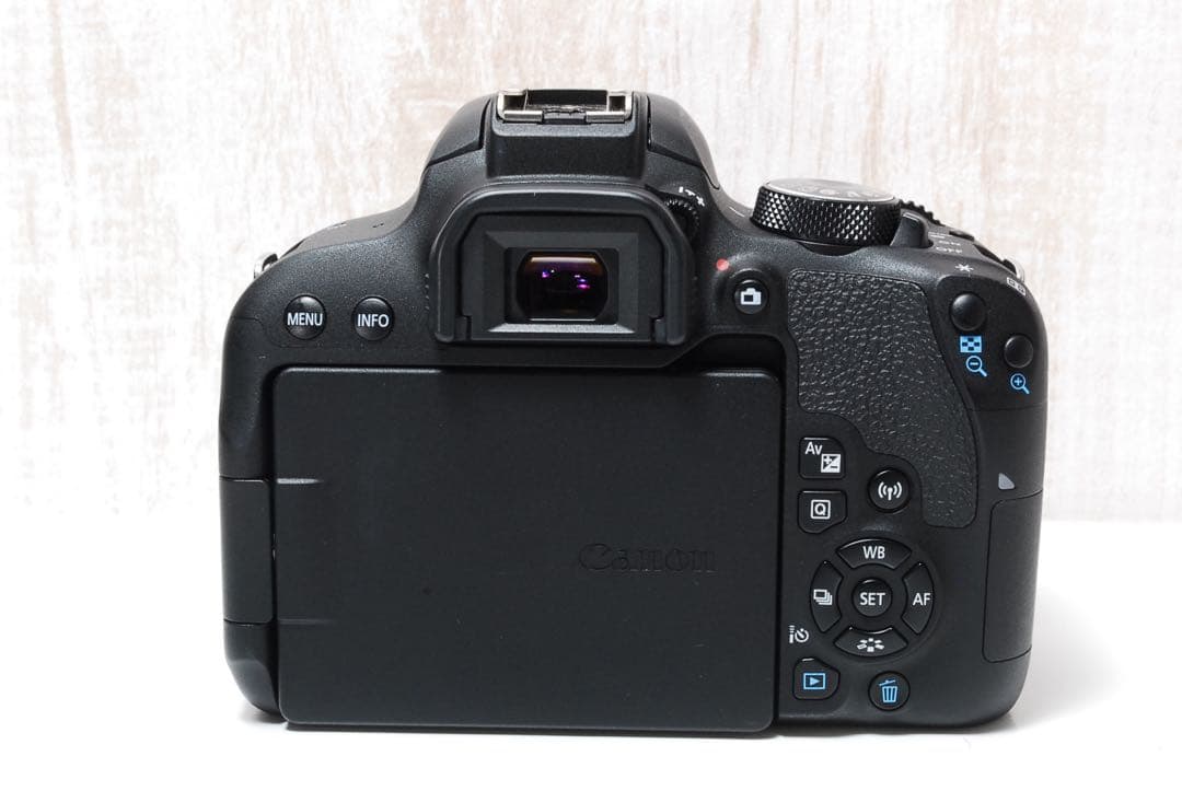 ❤️美品❤️ ショット数僅か❤️ 手ぶれ補正レンズ❤️ Canon Kiss X9i