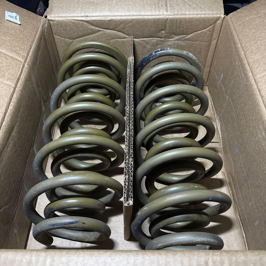 ハイラックスサーフ　スプリング