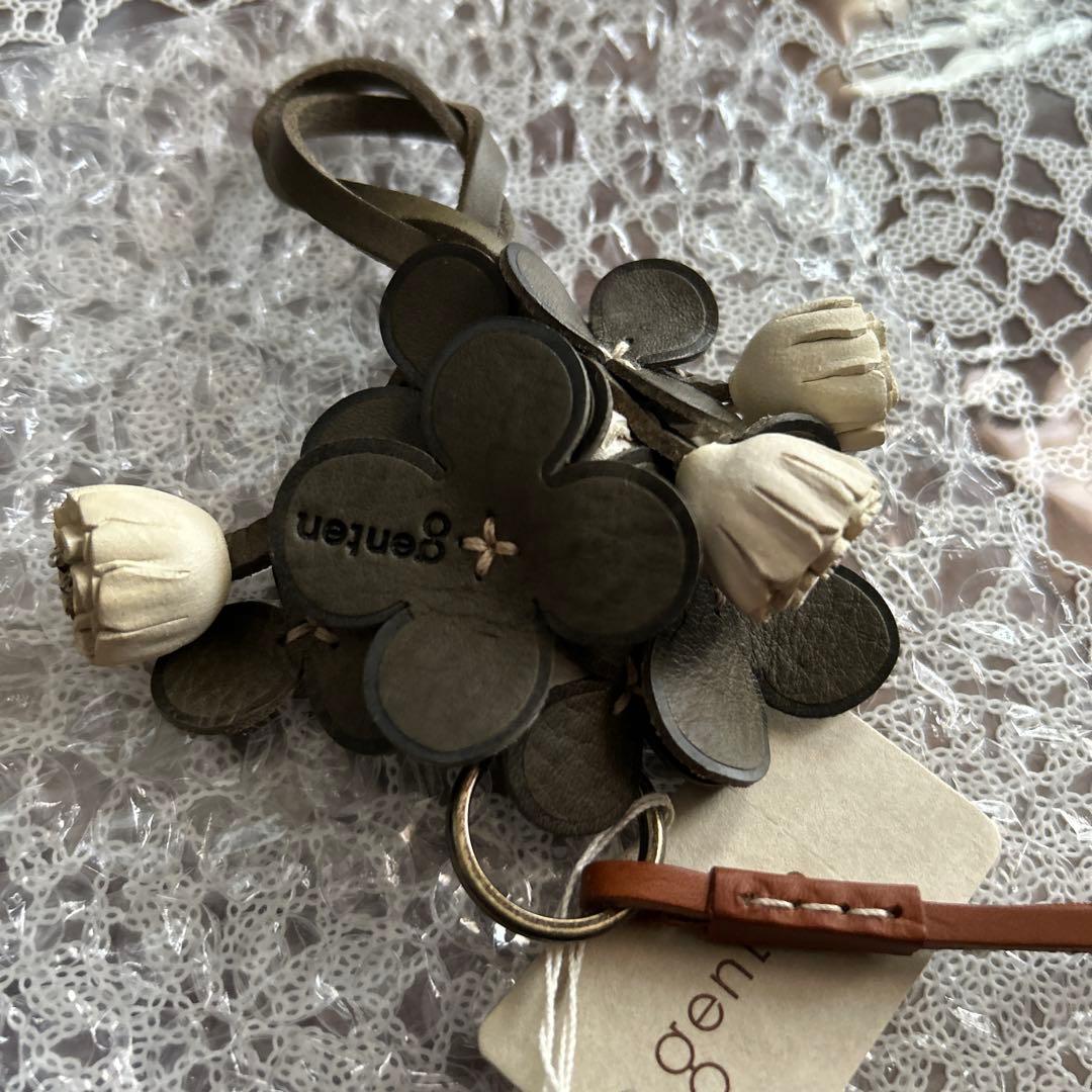 未使用　ゲンテン　シロツメ草　チャーム