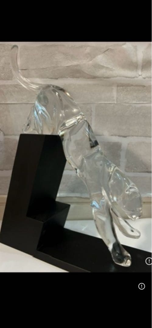 バカラ　パンサーリープ　クリスタルガラス置き物　箱なし