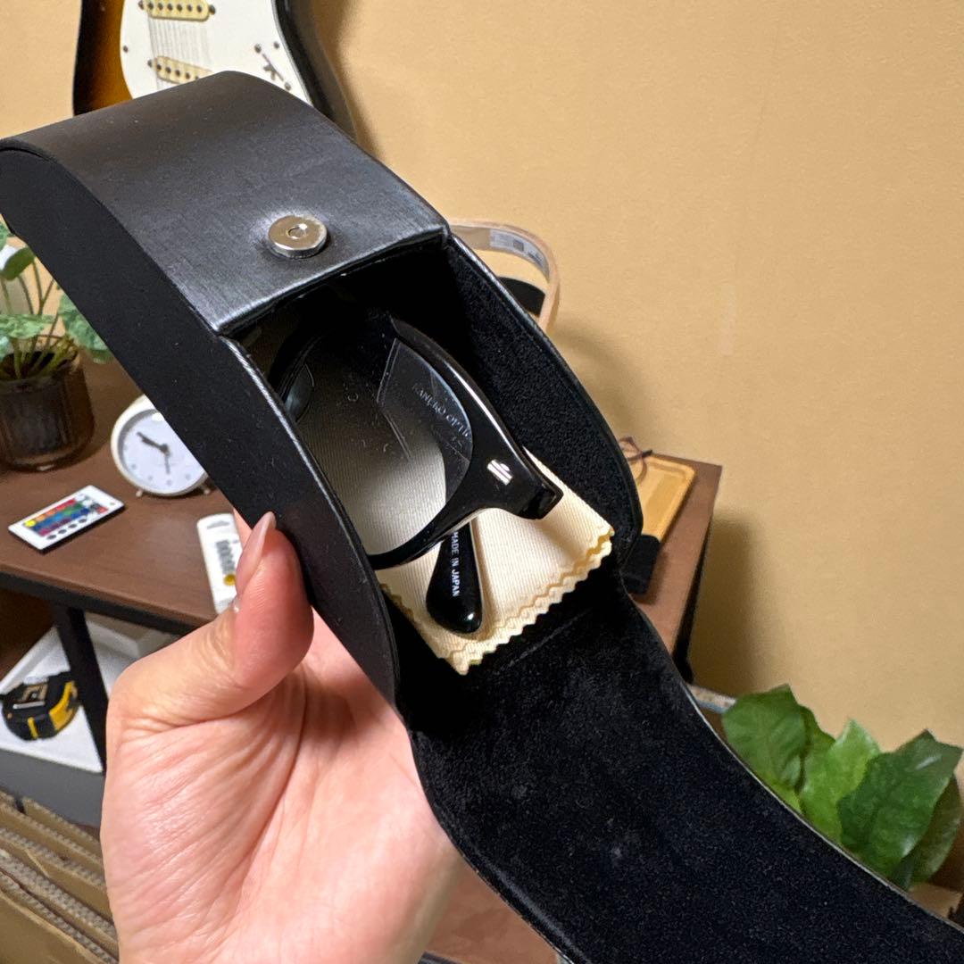 UNITED ARROWS John ブラックフレーム眼鏡