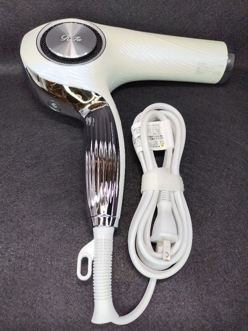 リファ ビューテック ドライヤー RE-AJ02A ホワイト