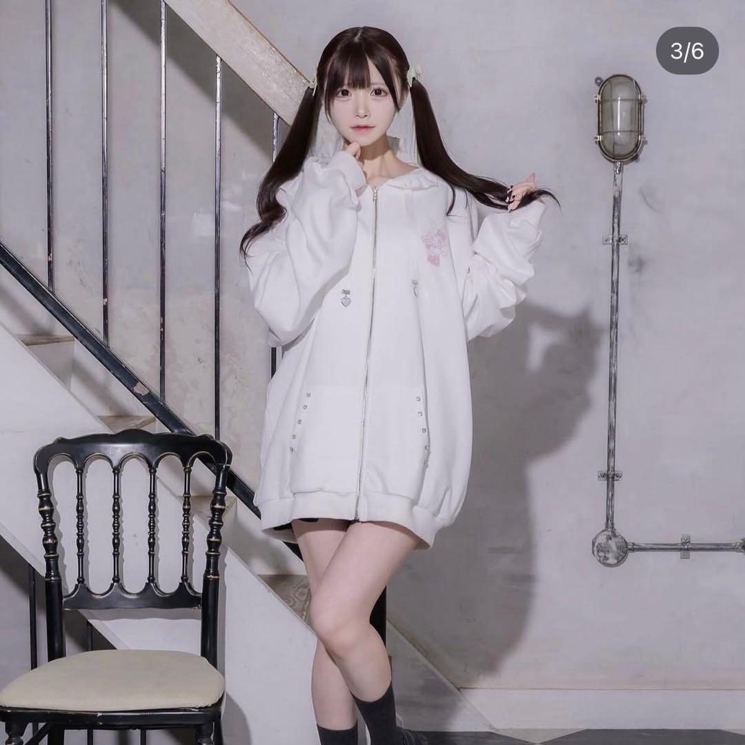 piumxMezzo Piano ベリエちゃんハートケーキパーカー ホワイト