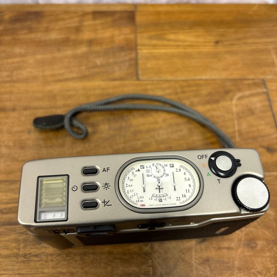 Nikon35Ti コンパクトフィルムカメラ