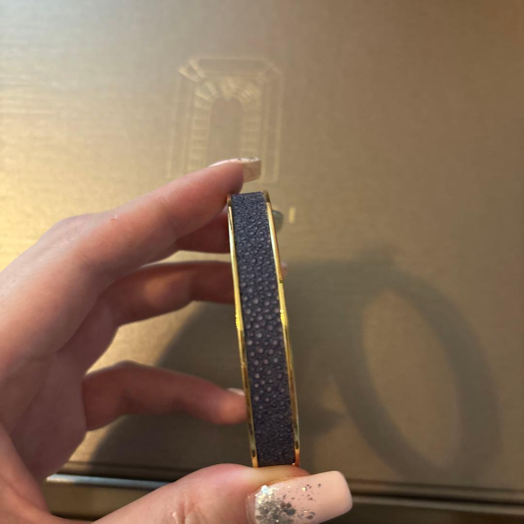 ブルガリ　ブルーレザー　バングル