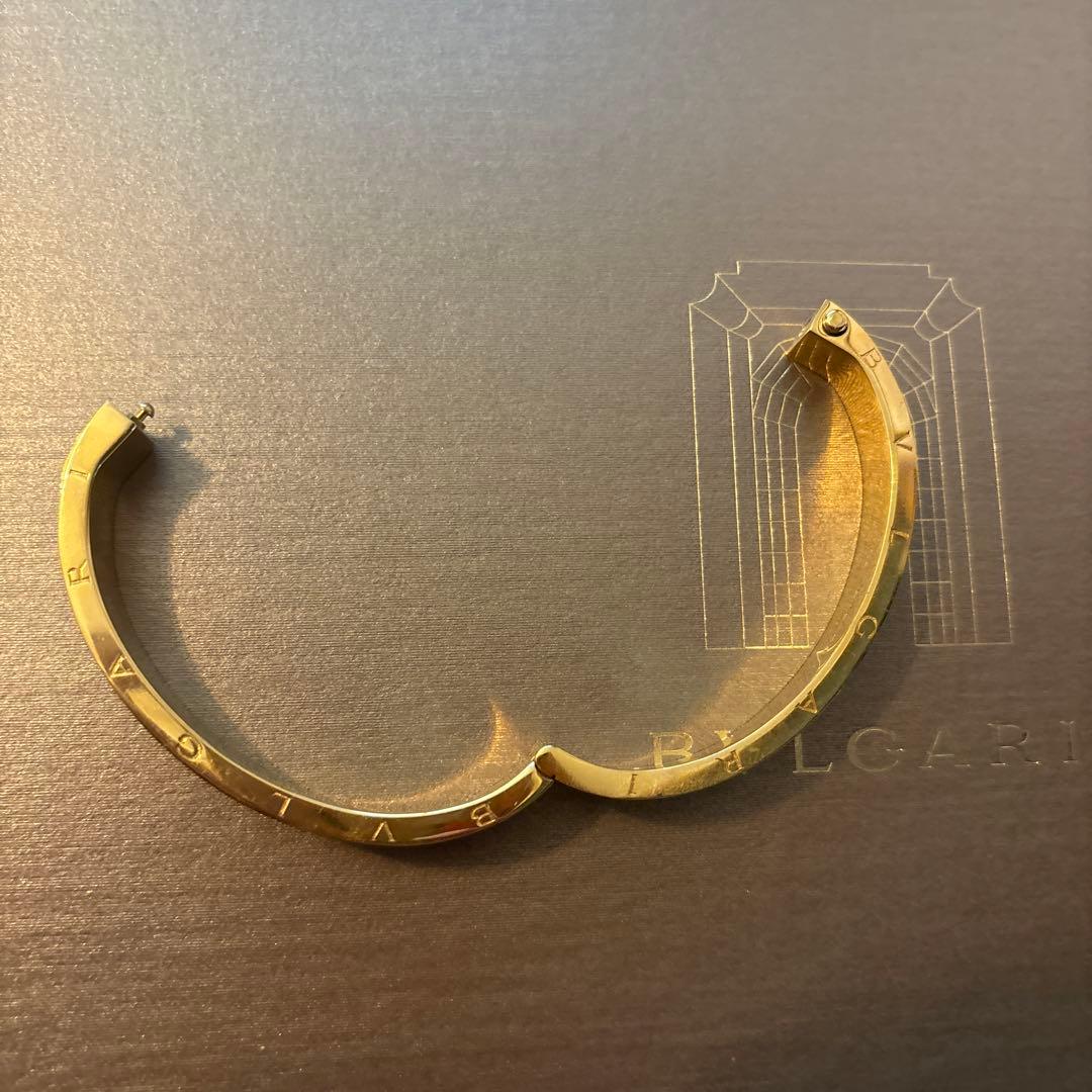 ブルガリ　ブルーレザー　バングル