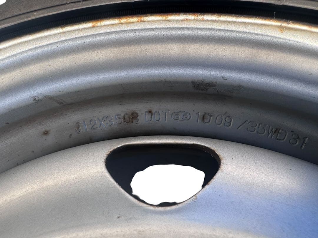 145/80R12 80/78N LT ブリヂストン スタッドレス W300