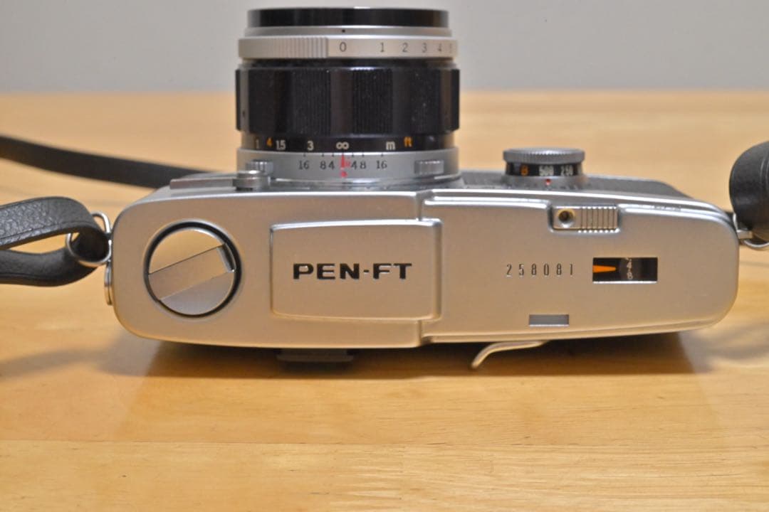 フィルムカメラ Olympus PEN FT + 40mm f1.4