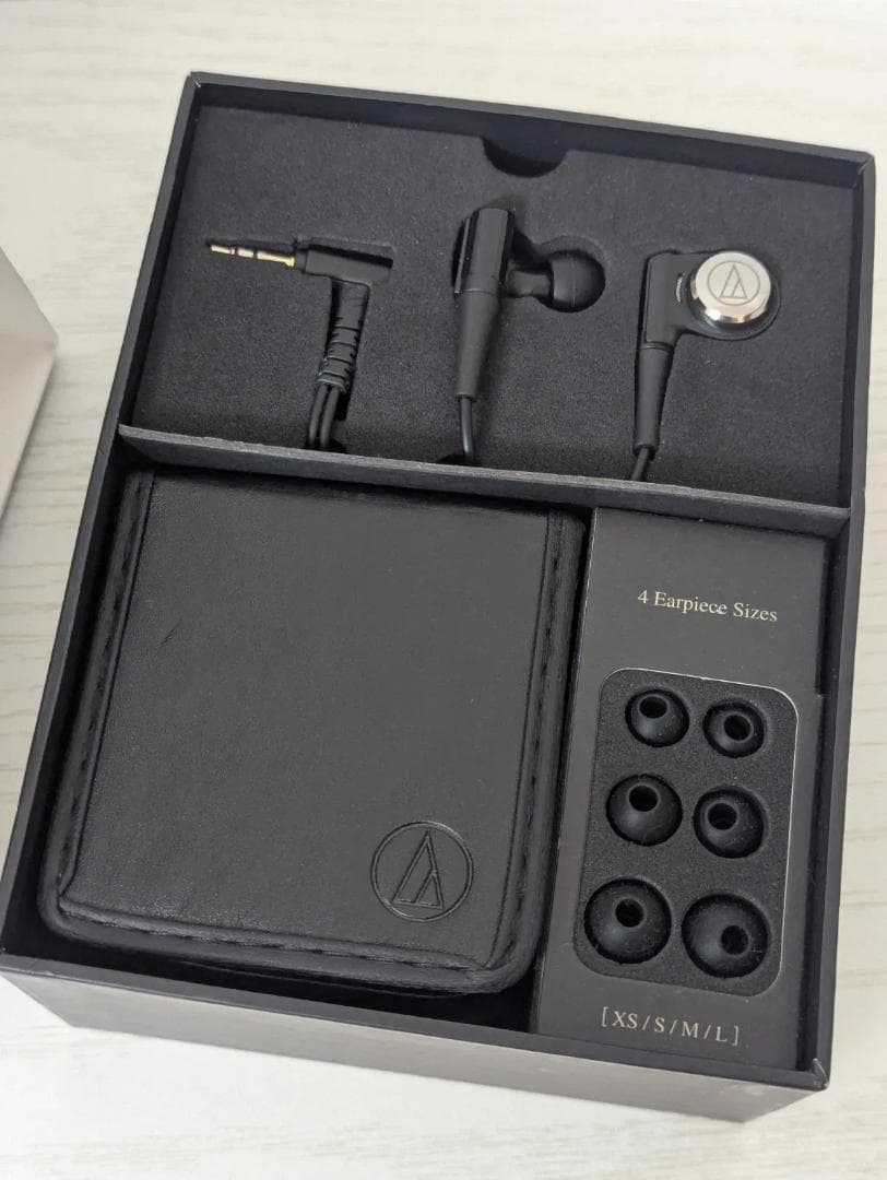 オーディオテクニカ ATH-CKR10 インイヤーヘッドホン ブラック 箱付き