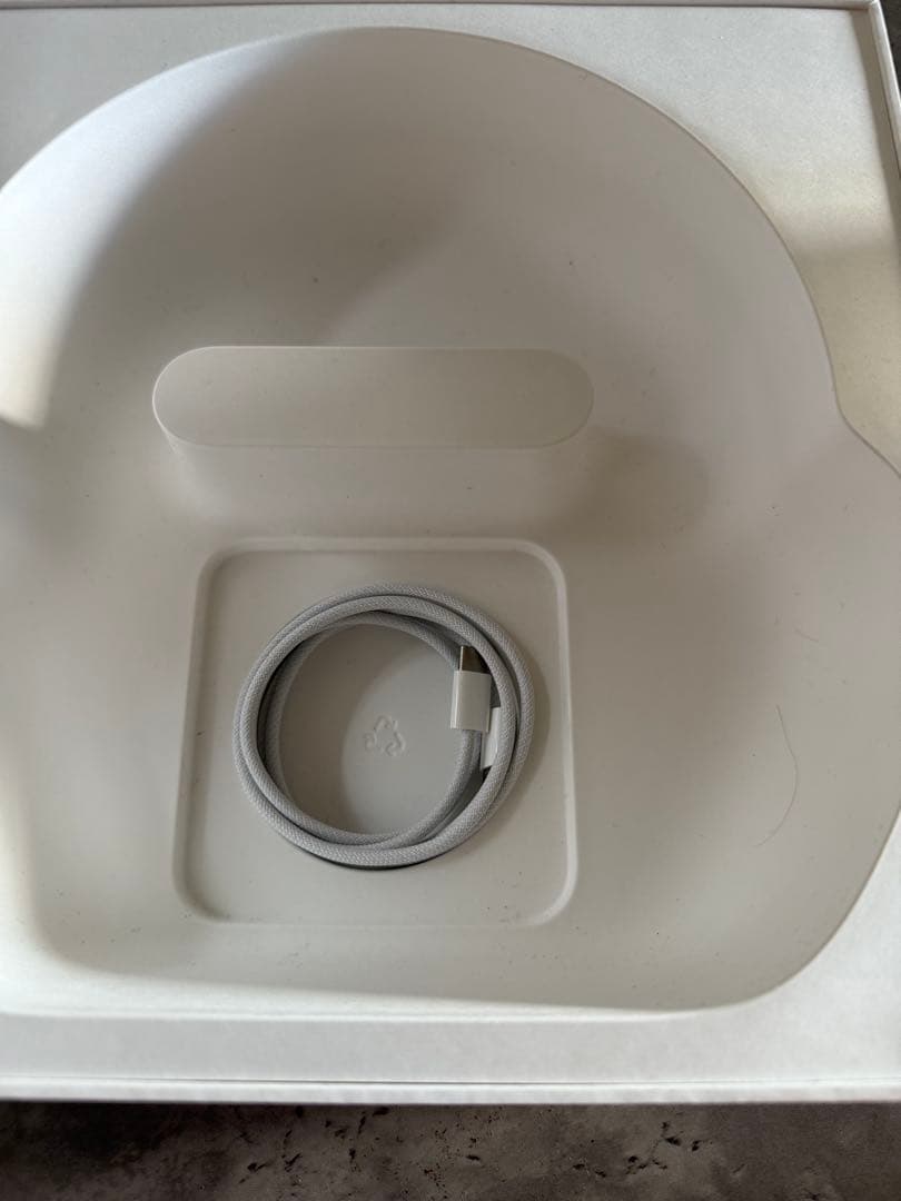 ヘッドホン AirPods Max 2