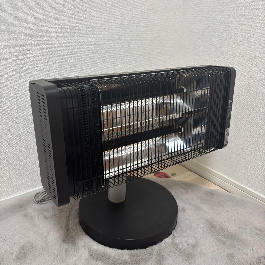 DAIKIN 遠赤外線暖房機セラムヒート　2022年製