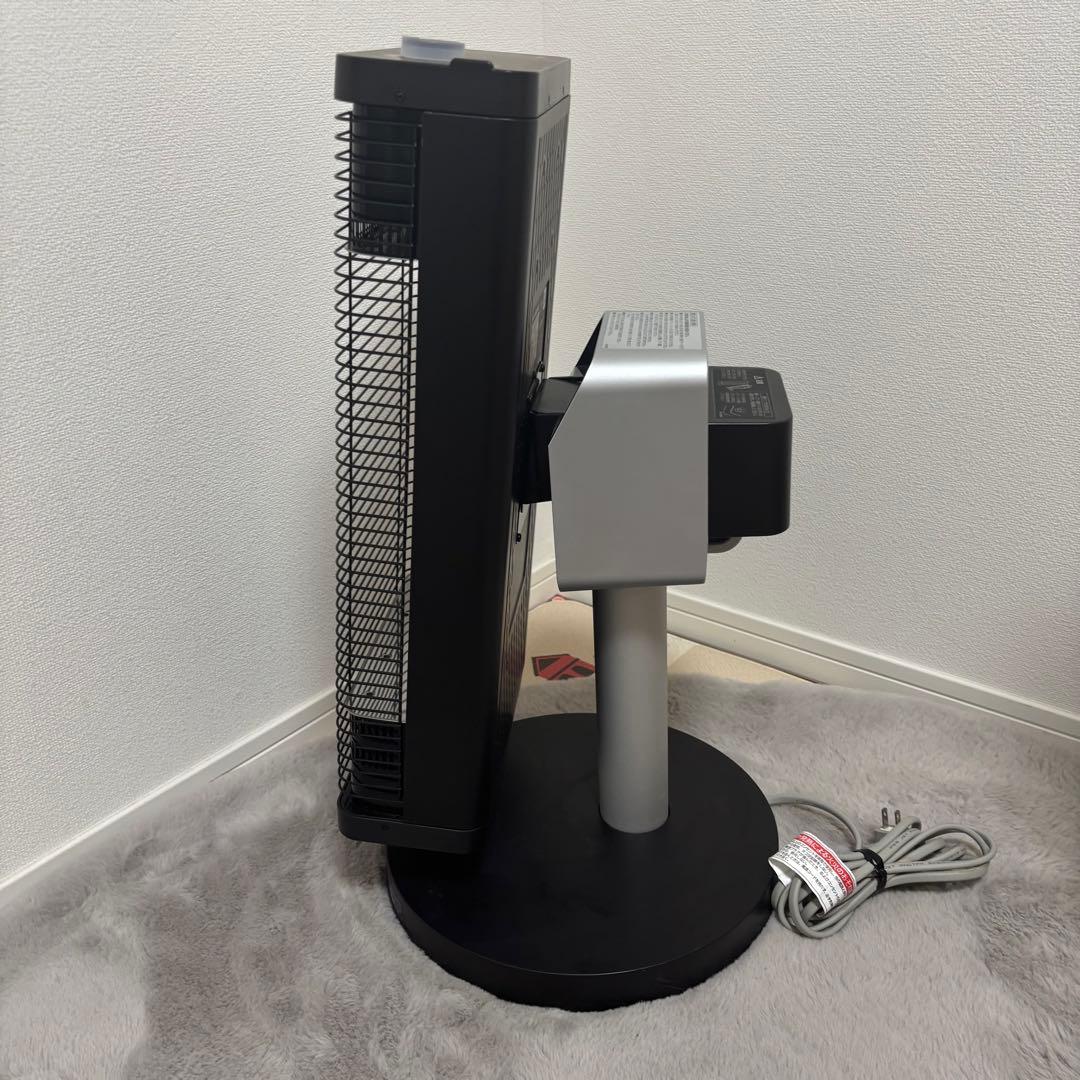 DAIKIN 遠赤外線暖房機セラムヒート　2022年製