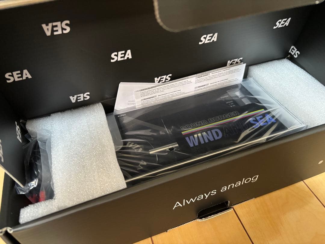 SOUND BURGER WIND AND SEA ブラック