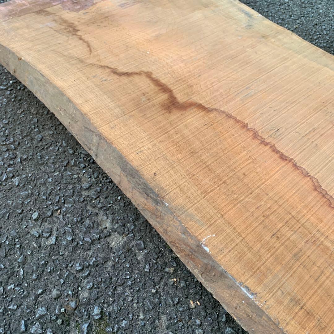 一枚板　無加工現状 6×65×156cm