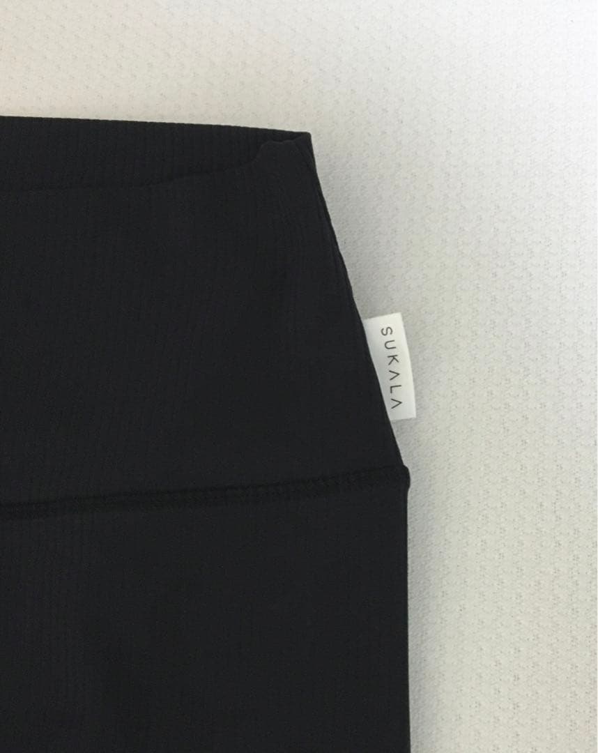 ショートキャミソール&レギンス