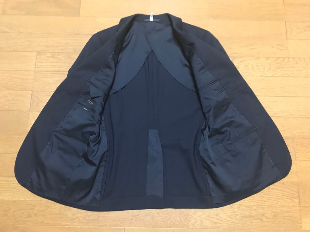 ユニクロ　ストレッチウールスリムジャケット&ストレッチウールレギュラーパンツ