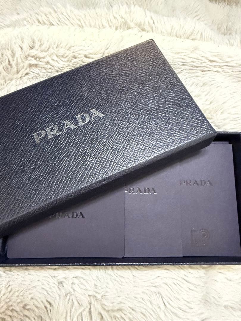 PRADA ブラック iPhone14Pro用ケース