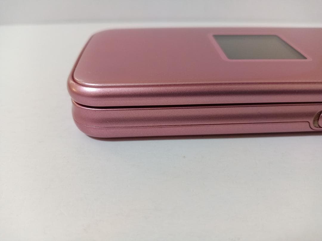 ☆ docomo らくらくホン F-02J ピンク