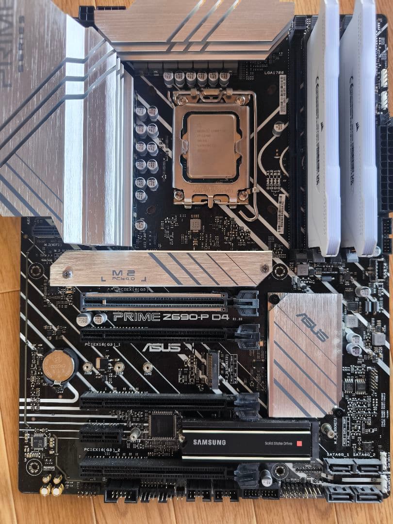 ✨️5点セット✨️マザボ、CPU, メモリ、ssd 電源付き