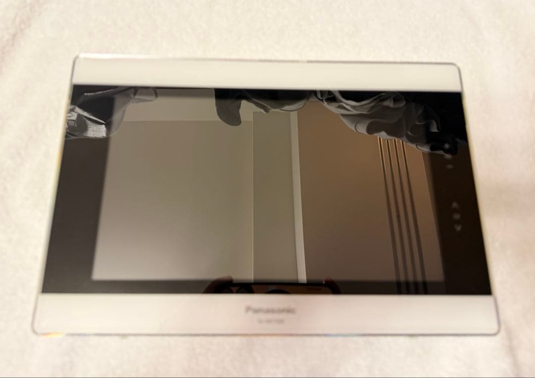 【美品】パナソニック　ビエラ　SV-ME7000-W ポータブル地デジテレビ