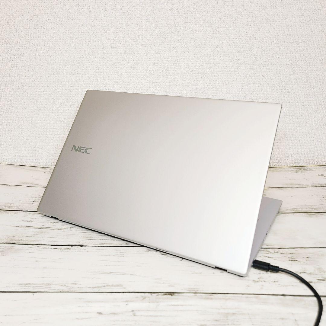 格安✨普段使いに♪NEC 小型軽量 12インチコンパクトノートパソコン SSD
