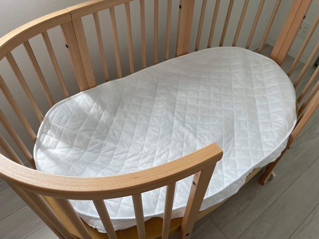 landabu 木製円形ベビーベッド(再掲)