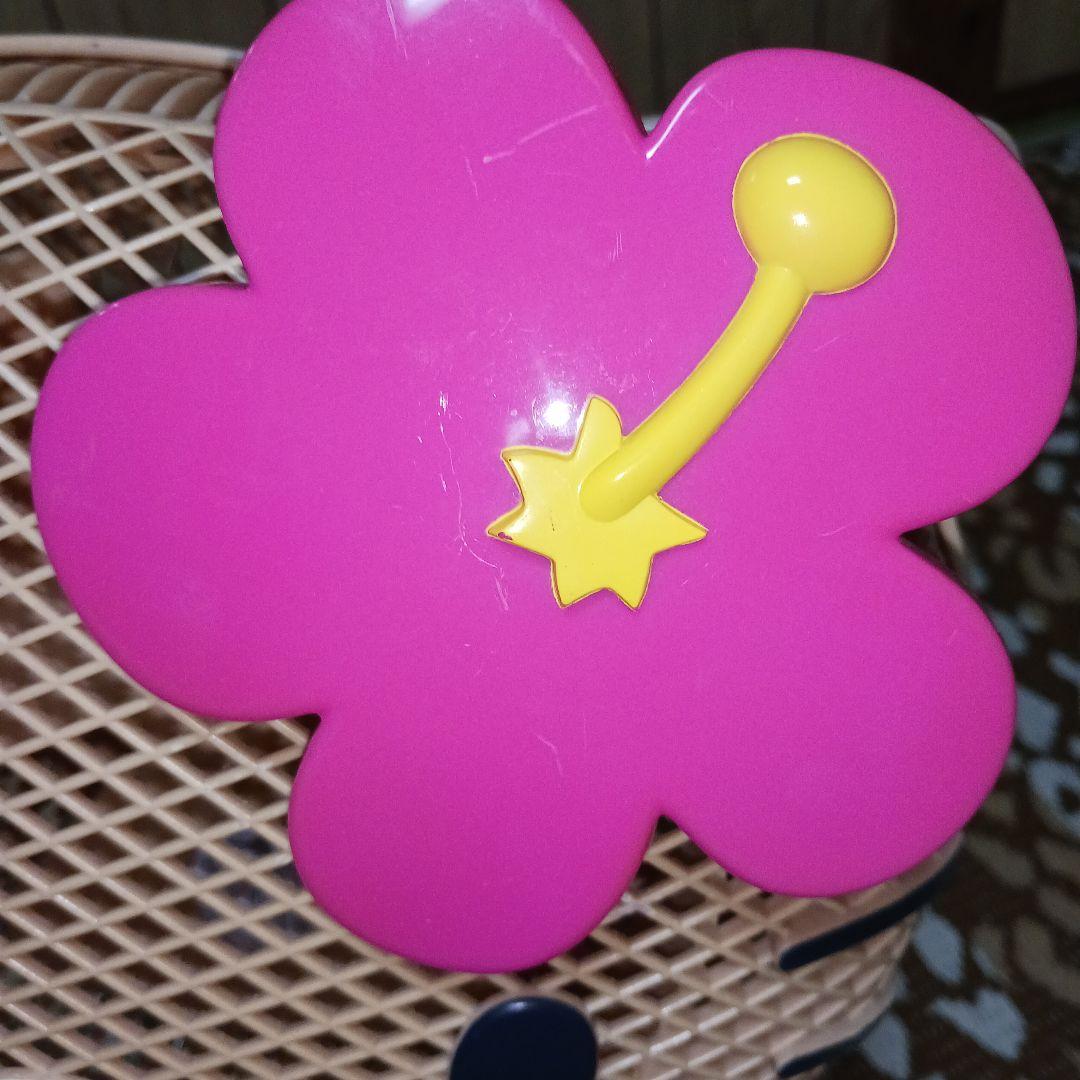 ハローキティ パーソナル家庭用扇風機 　　日焼けキティ　2004年製