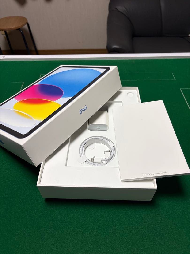 Apple iPad（第10世代）64GB シルバー［Wi-Fiモデル］