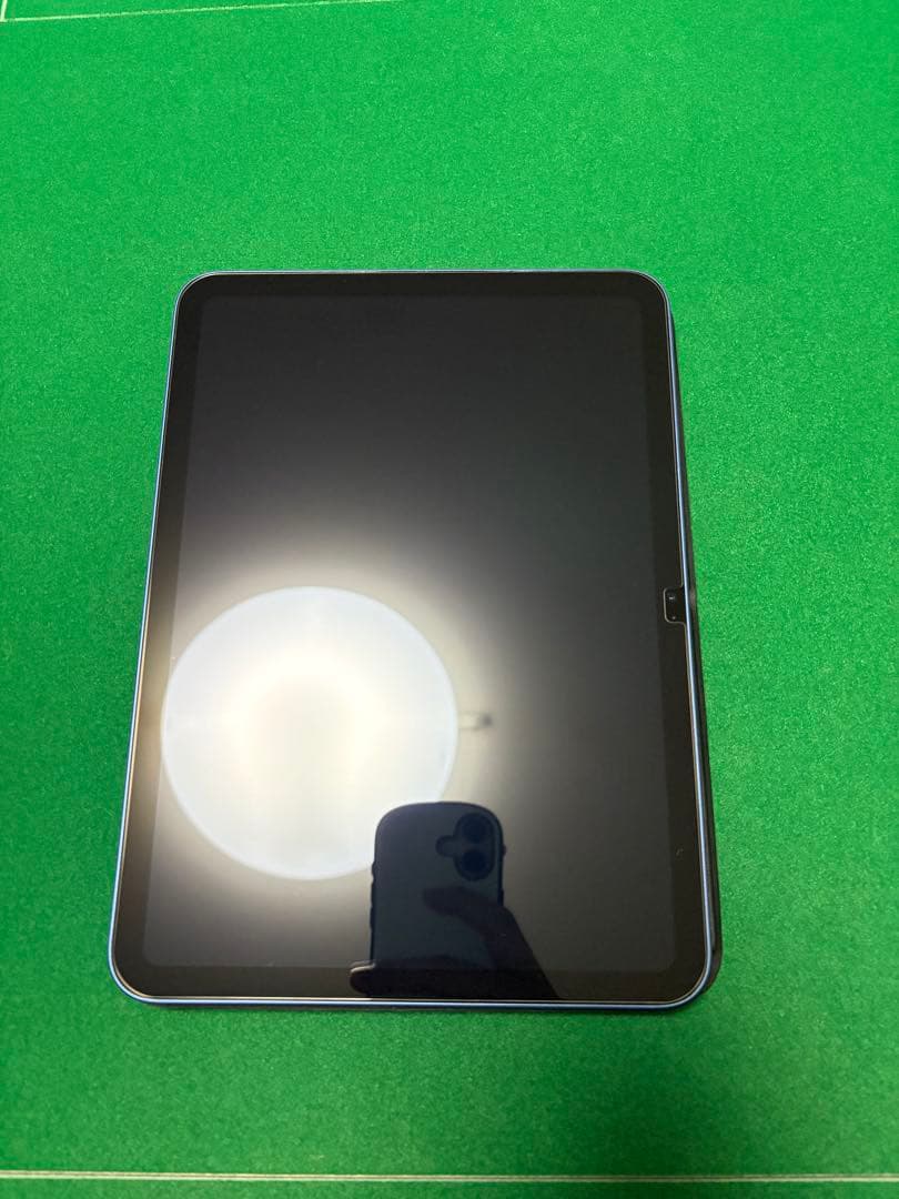 Apple iPad（第10世代）64GB シルバー［Wi-Fiモデル］