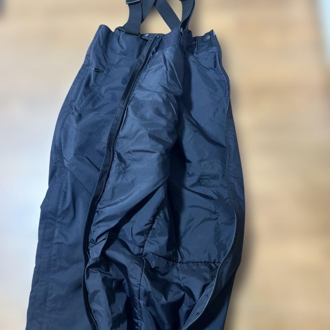 ブラック サスペンダー付き スキーウェア