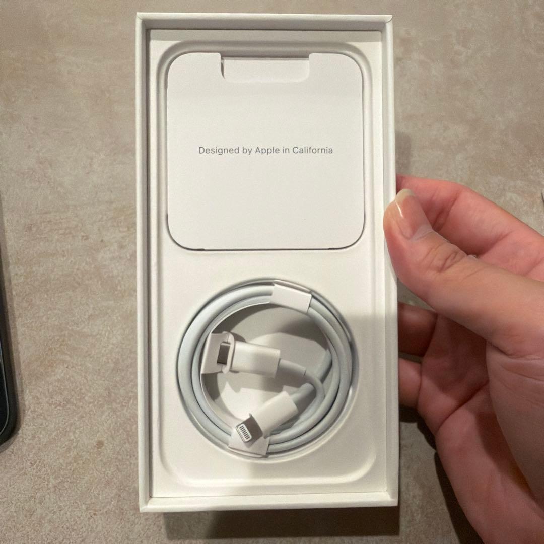 Apple iPhone 14 ブラック 本体 箱付き 美品