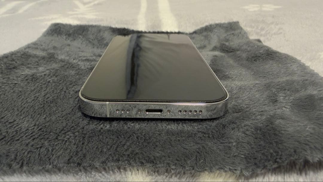 Apple iPhone 14 Pro シルバー 512GB 本体