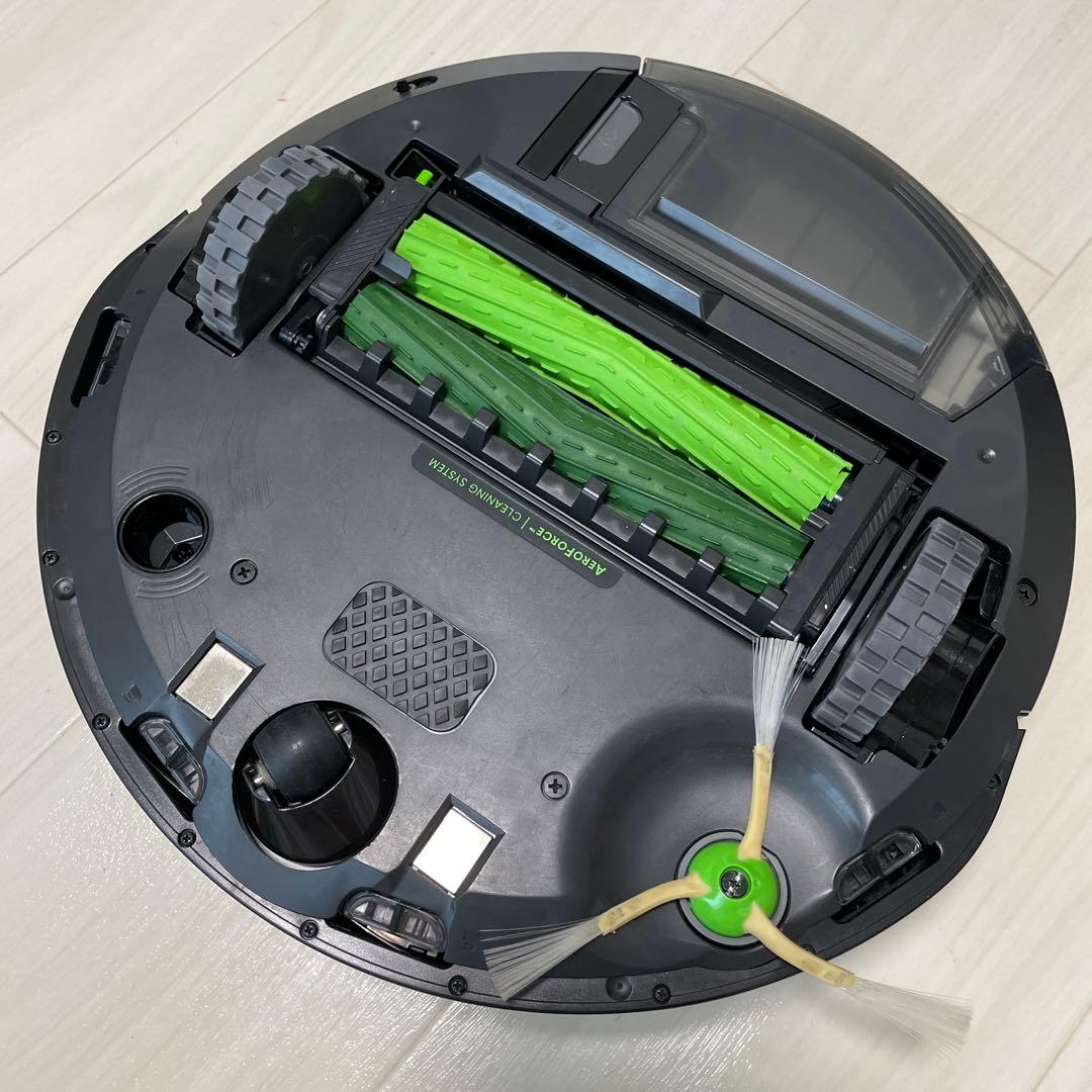 ロボット掃除機　iRobot ROOMBA i3