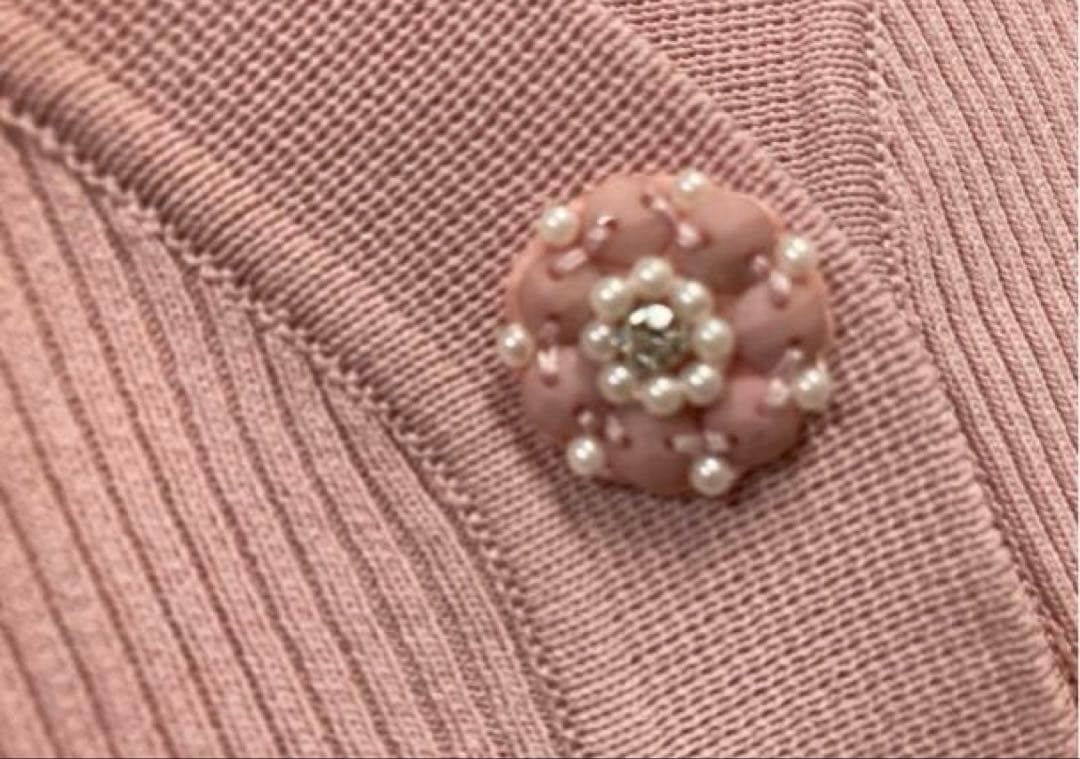 ♡2025秋冬前立てビジュー使いリブ編みVネックカーディガン