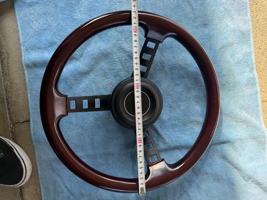 ダットサン　コンペ　レプリカステアリング　ブラウンウッド