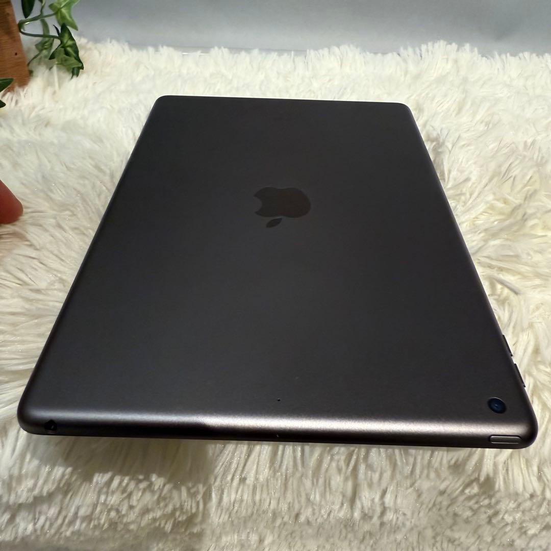 スペースグレー【美品】iPad 第7世代 32GB A2197 Wi-Fiモデル