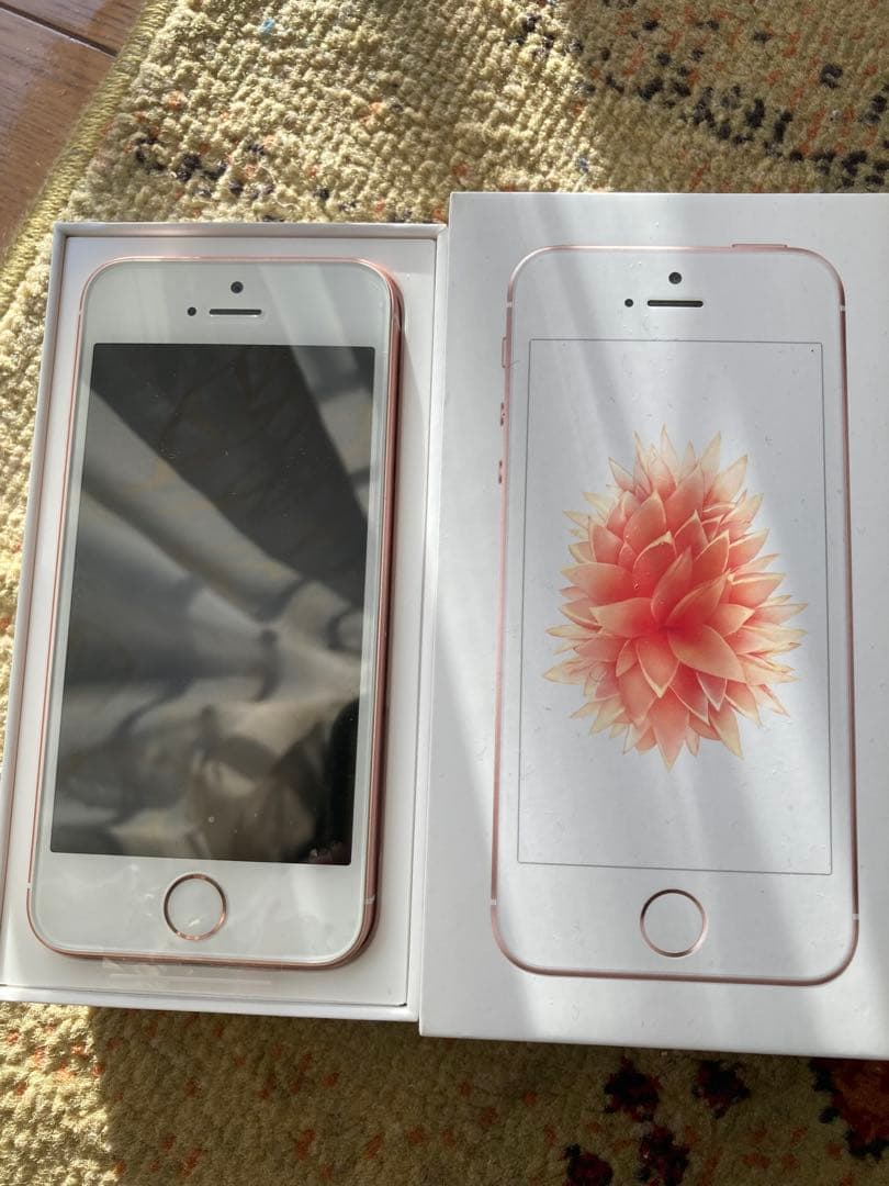 新品未使用 iPhoneSE 第一世代 ローズゴールド 32GB