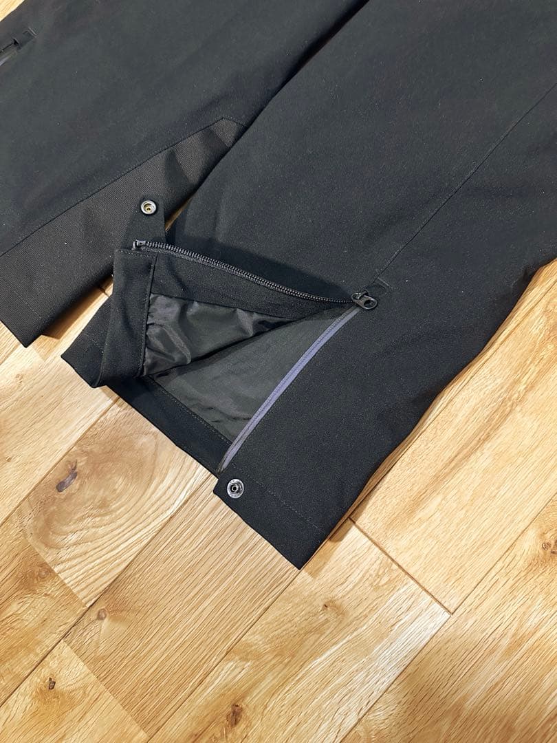 美品　モンベル ドライテックインシュレーテッドパンツ レディース M-Lブラック